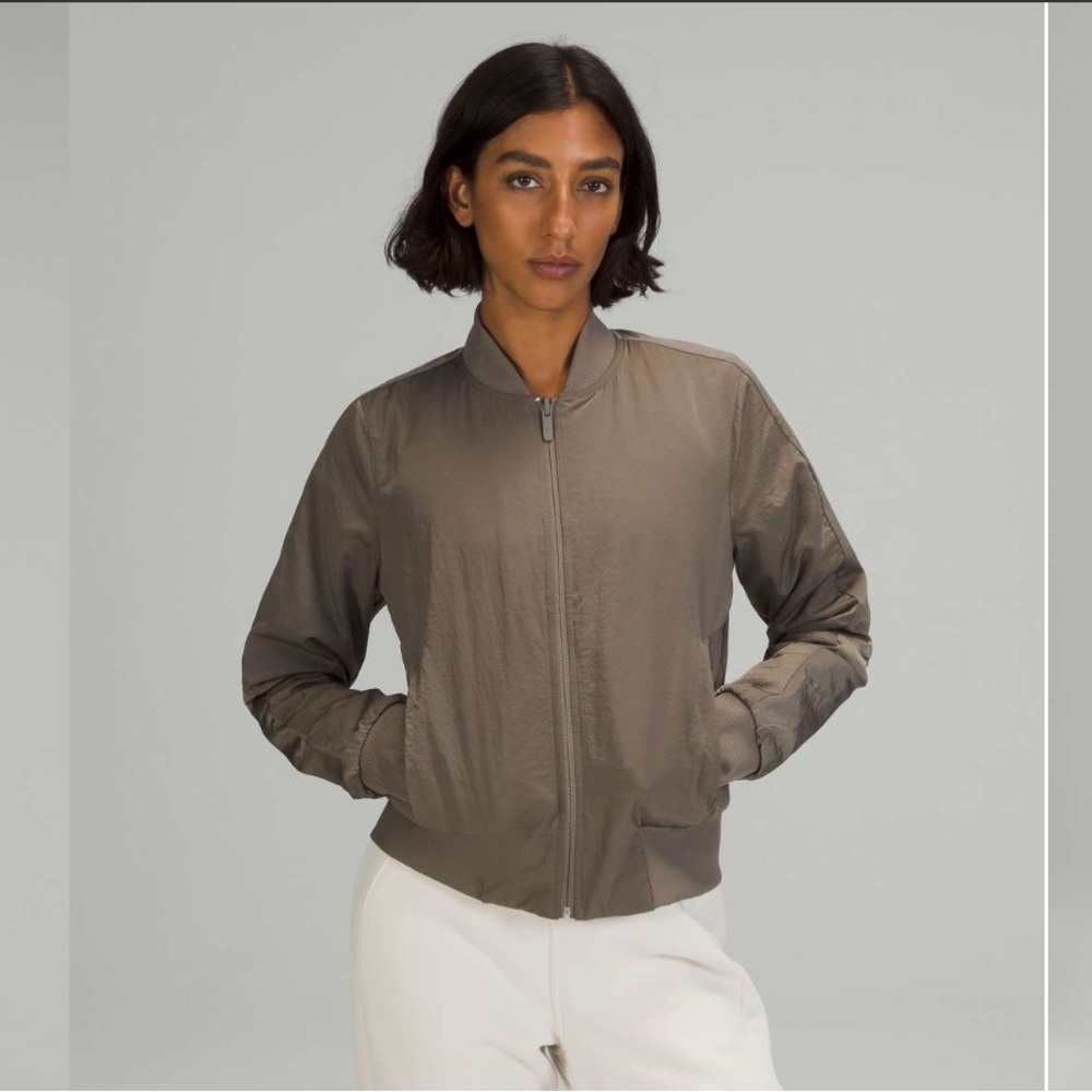 Lululemon Non-Stop Bomber Reversible Rover Size 12
